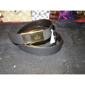 Gucci Black Leather Gold Buckle Logo Plaque Belt sz 38 95/38 (46 inches)
